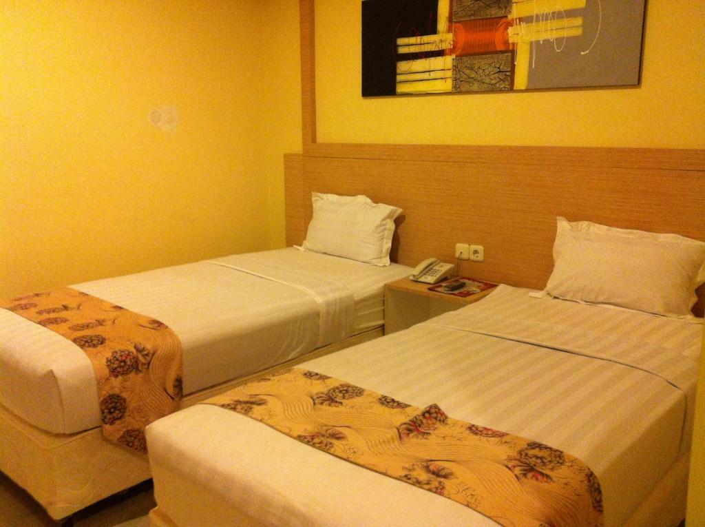 Hotel Paramount Biringkanya Camera foto